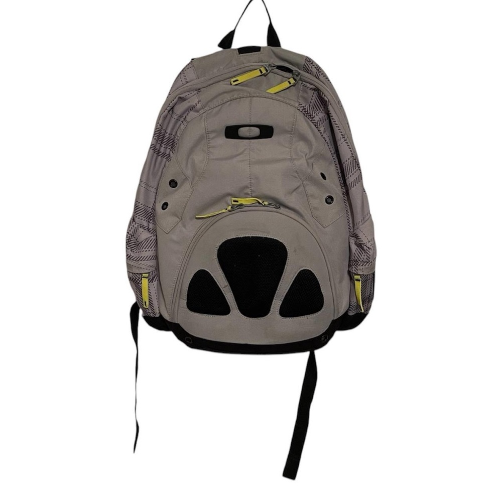 Vintage 90s Y2K Oakley back pack w/ laptop and other storage pockets school Bag